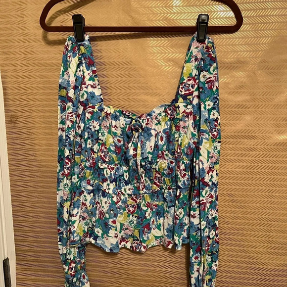 SO~VIBRANT BLOUSE~SEXY FLORAL~ - Picture 11 of 13